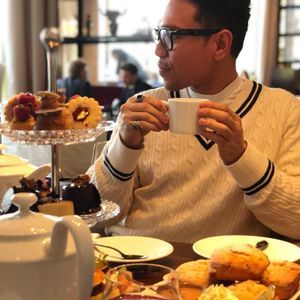 Meet your Posher, Peer lynnelle